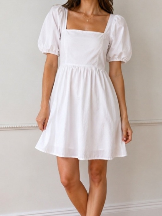 Draper James Dresses & Skirts - Draper James Magnolia White Cotton Puff Sleeve Smocked Babydoll Mini Dress Sz L